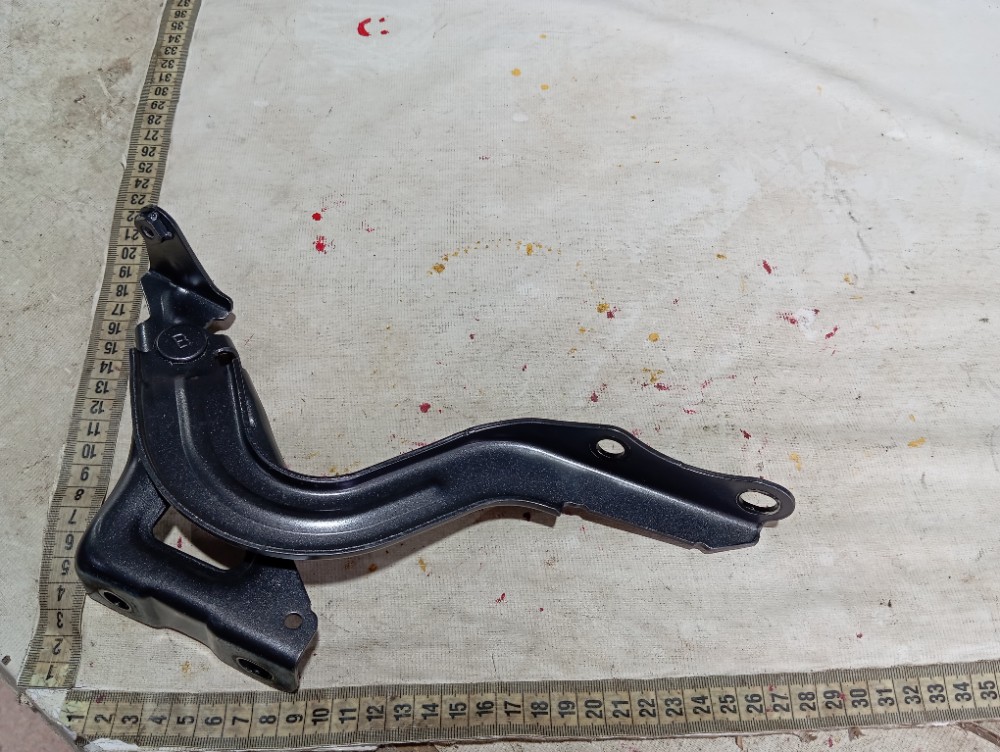 Dobradiça Esquerda Capô Lexus Rx500hf 2023 V619 6