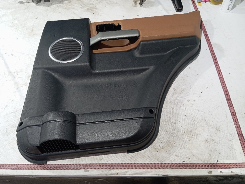 Forro Porta Traseira Direita Land Rover Discovery 3 07 V635 10
