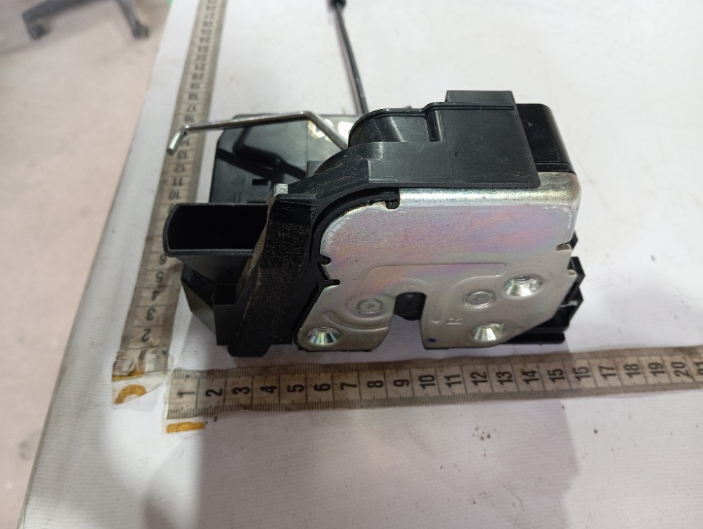 Fechadura Porta Dianteira Direita Hyundai Creta 2023 V609 7