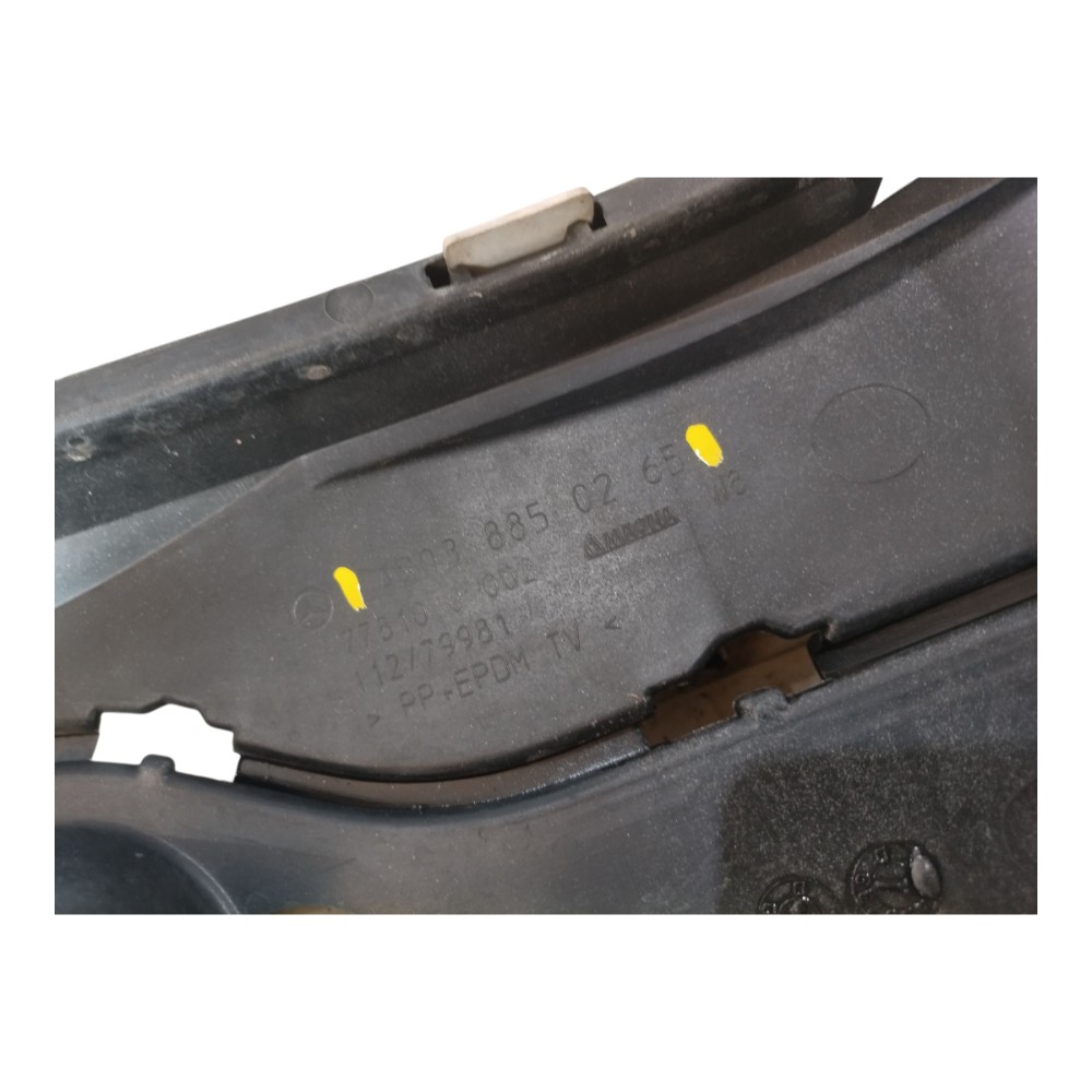 Parachoque Traseiro Mercedes C180 2002 2007 V661 2