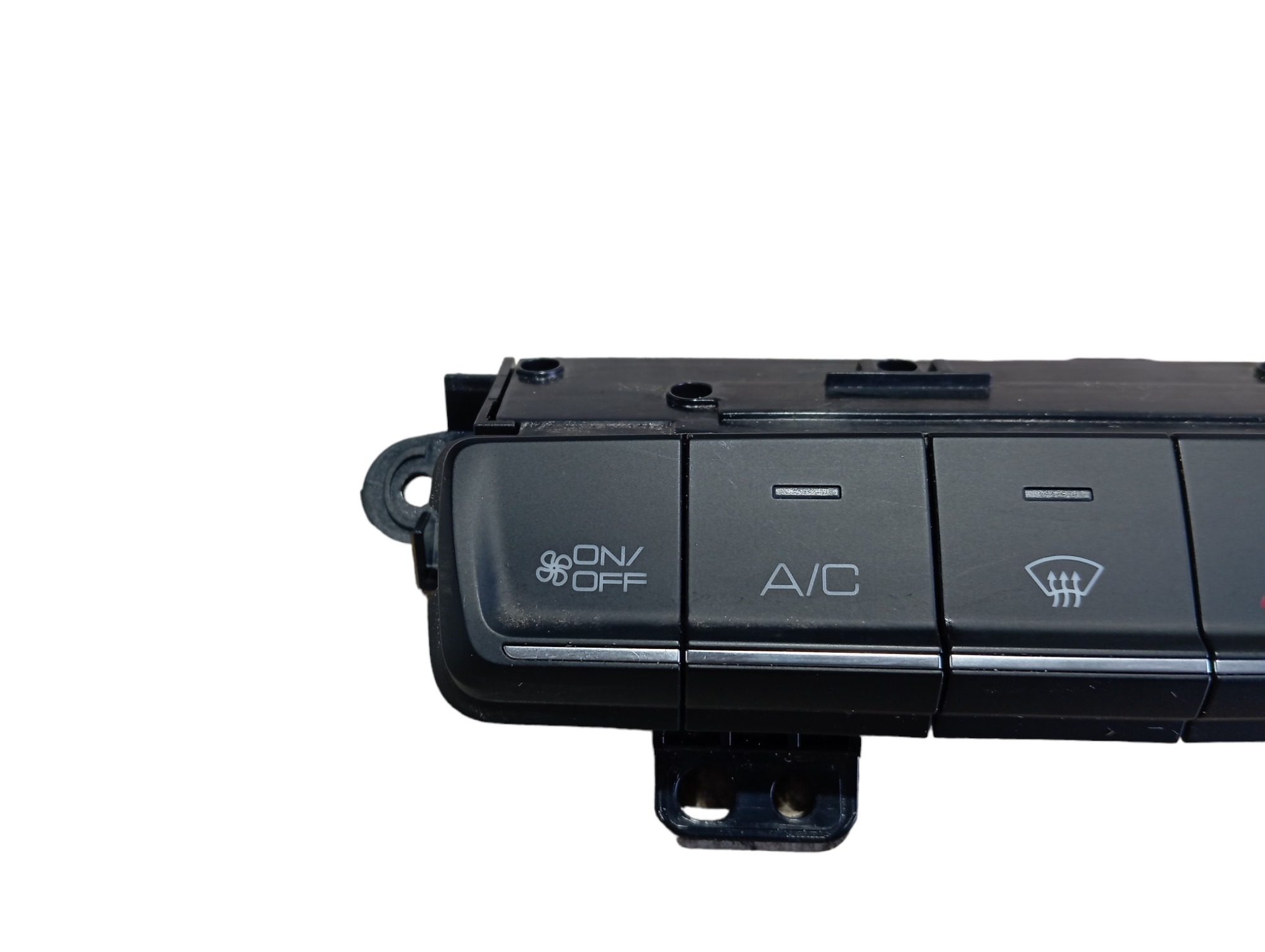 Botão Pisca Alerta Gwm Haval H6 Gt 2024 V598 1