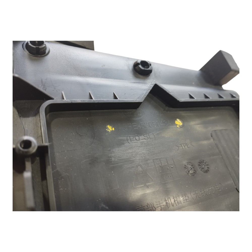 Porta Treco Console Byd Song Plus Gs 2024 2025 V642 2