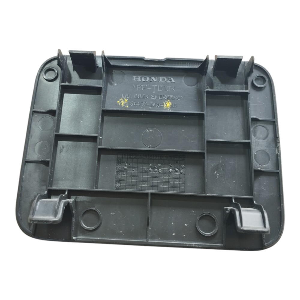 Acabamento Tampa Traseira Central Honda Hrv Exl 2023 25 V644 8