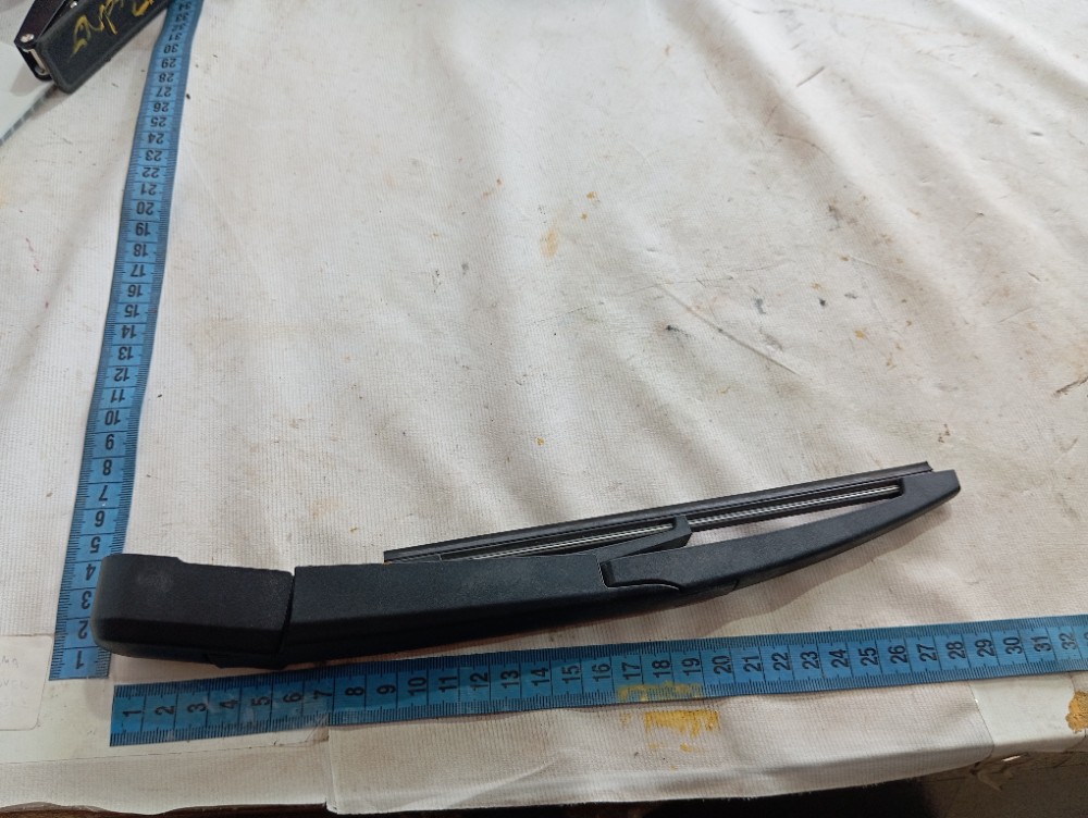 Haste Limpador Traseiro Gm Tracker 2020 2025 V627 9