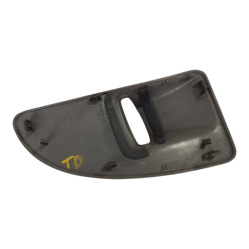 Moldura Interna Traseira Direita Grand Caravan 03 V578 9