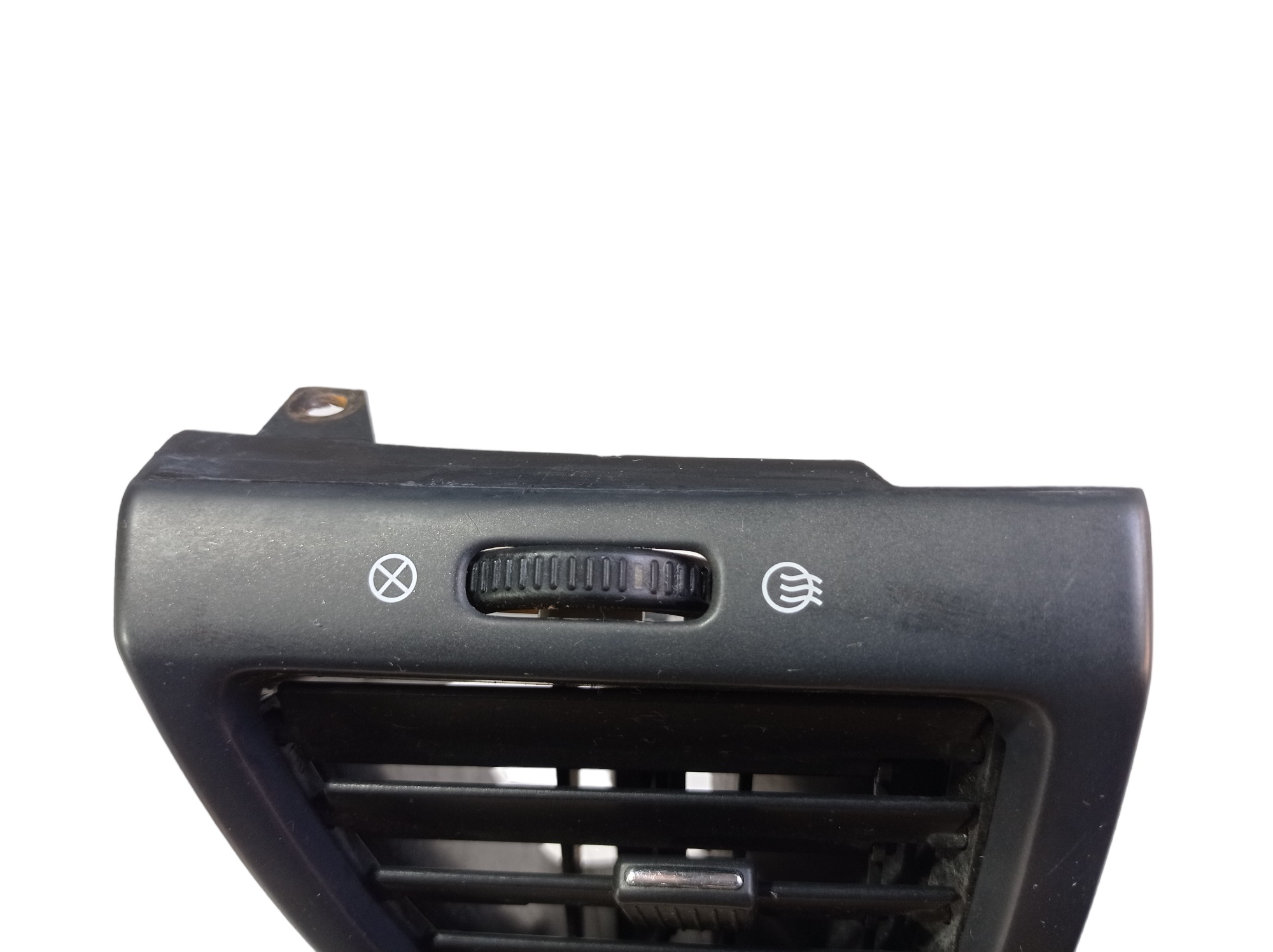 Difusor Ar Esquerdo Chery Cielo 2010 A 2012 V514 9