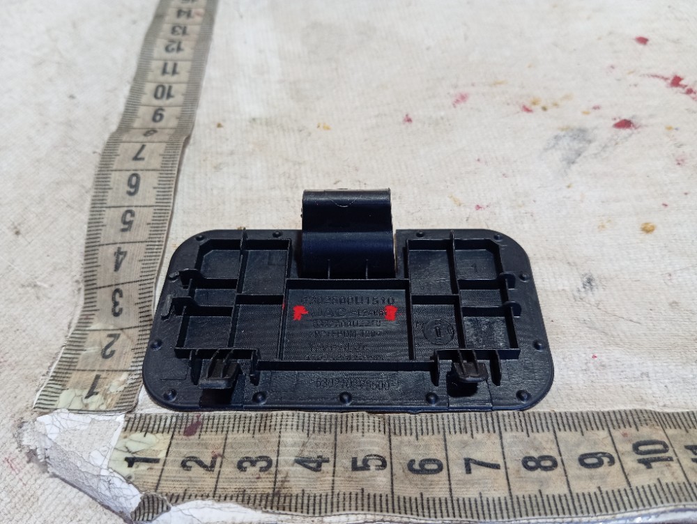 Acabamento Tampa Traseira Jac Iev40 2020 V615 9