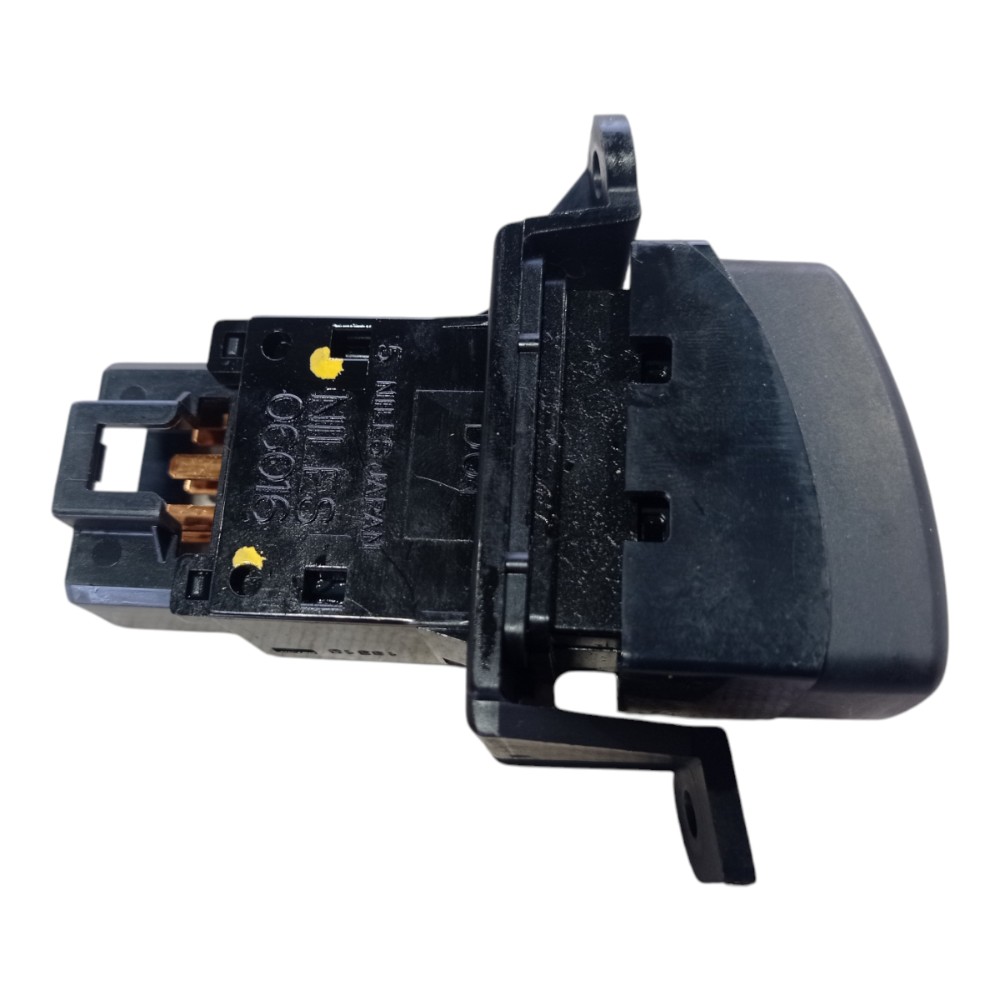 Botão Pisca Alerta Subaru Legacy Outback 2002 V358 4