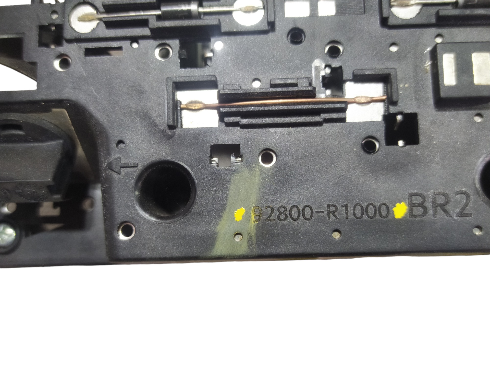 Luz Cortesia Dianteiro De Teto Hyundai Hb20 2023 V590 4