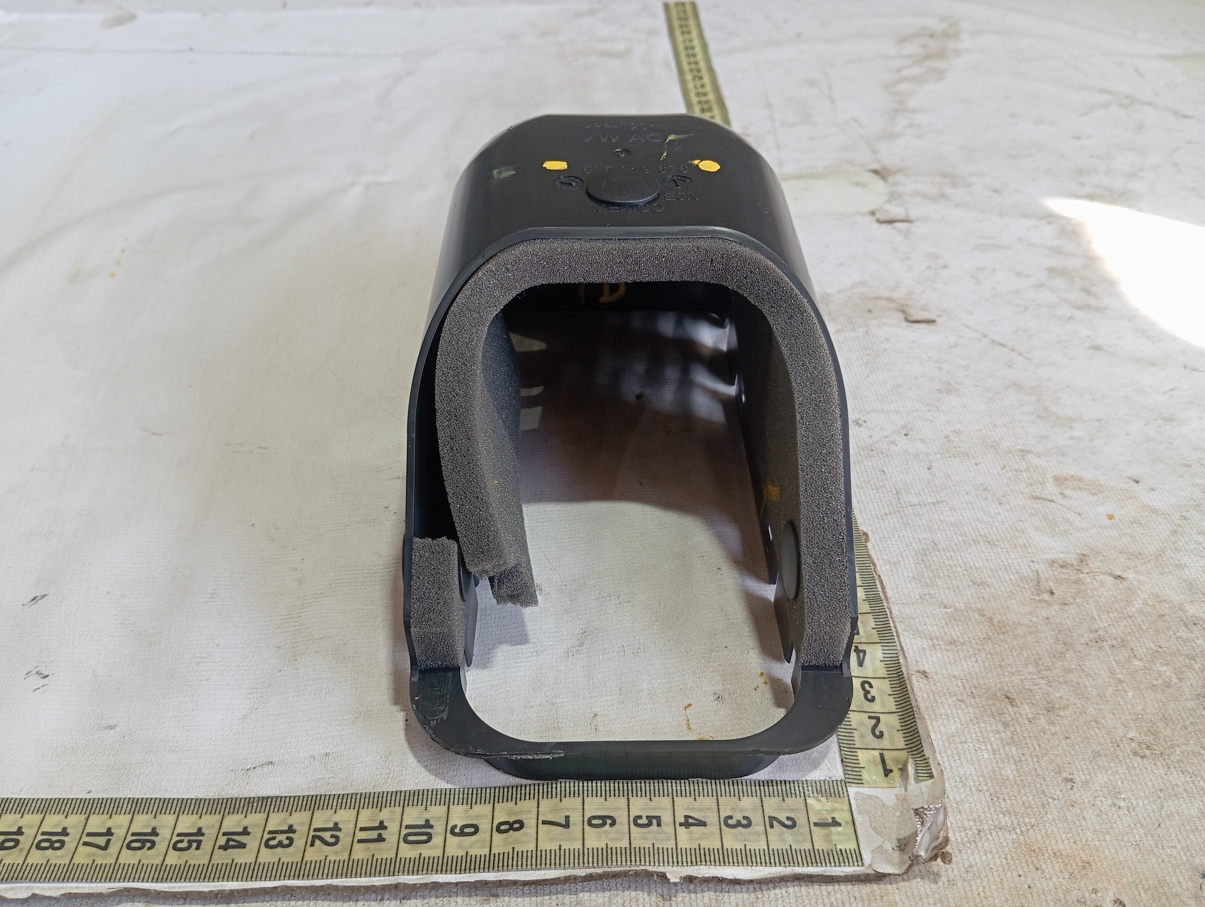 Acabamento Direito Porta Malas Vw Taos Highline 22 2024 V601 8