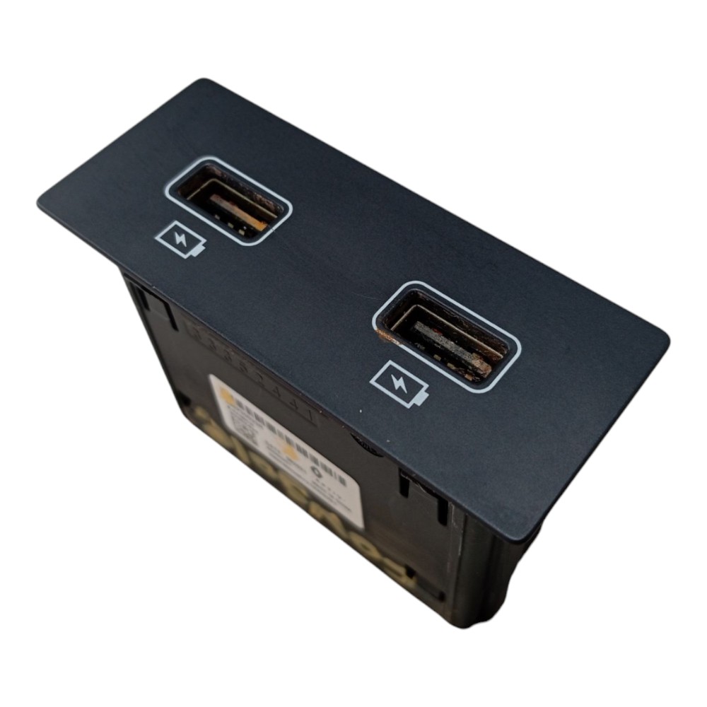 Entrada Usb Console Renault Zoe 2023 V639 2