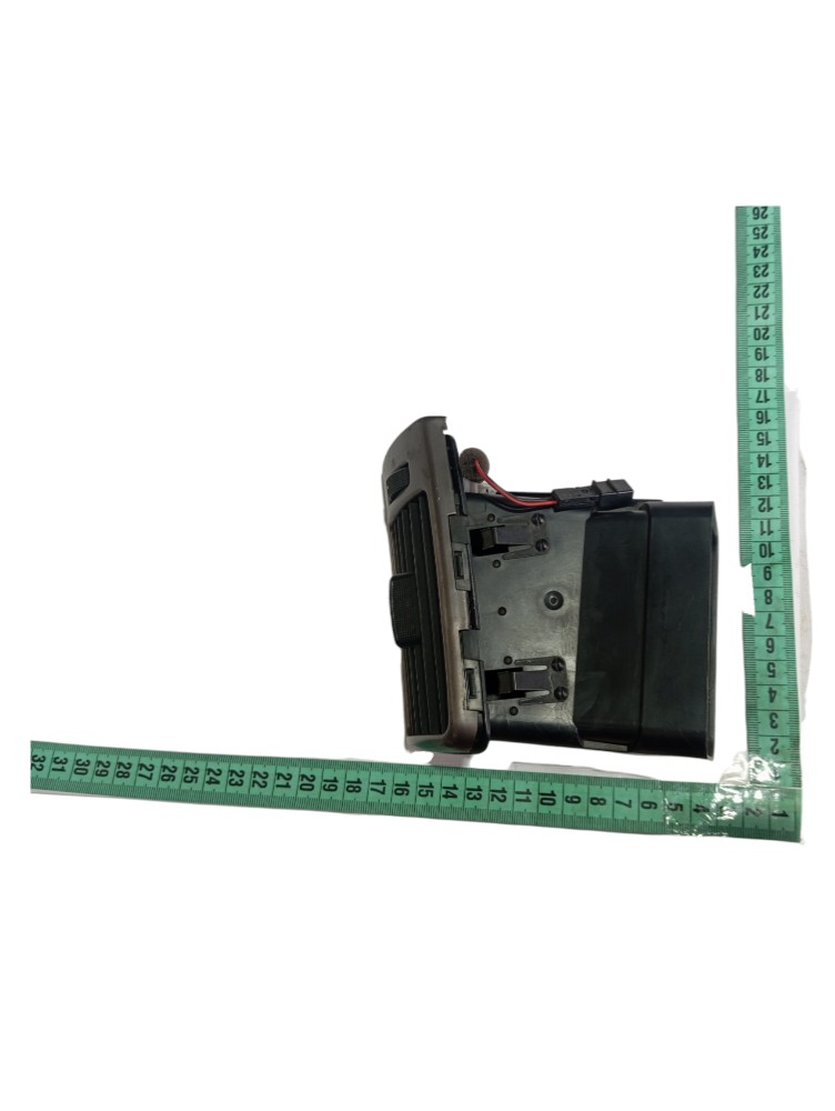 Difusor Ar Esquerdo Painel Audi A6 1997 A 2005 V261 6