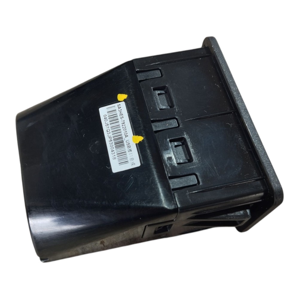 Tomada Usb Console Central Byd Song Plus 2023 2024 2025 V642 2