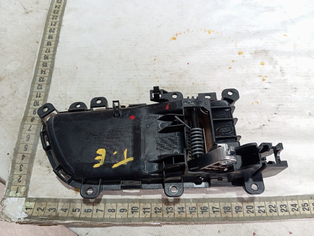 Maçaneta Int Porta Tras Esquer Discovery Sport 16 A 18 V611 Traseira 7