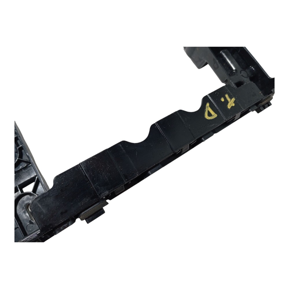 Suporte Direito Parachoque Traseiro Ram Rampage 2023 25 V659 7