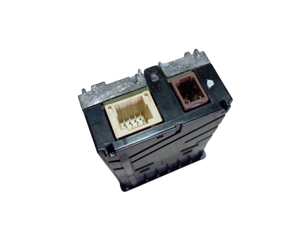 Entrada Usb Lexus Rx500hf Sport 2023 V619 2