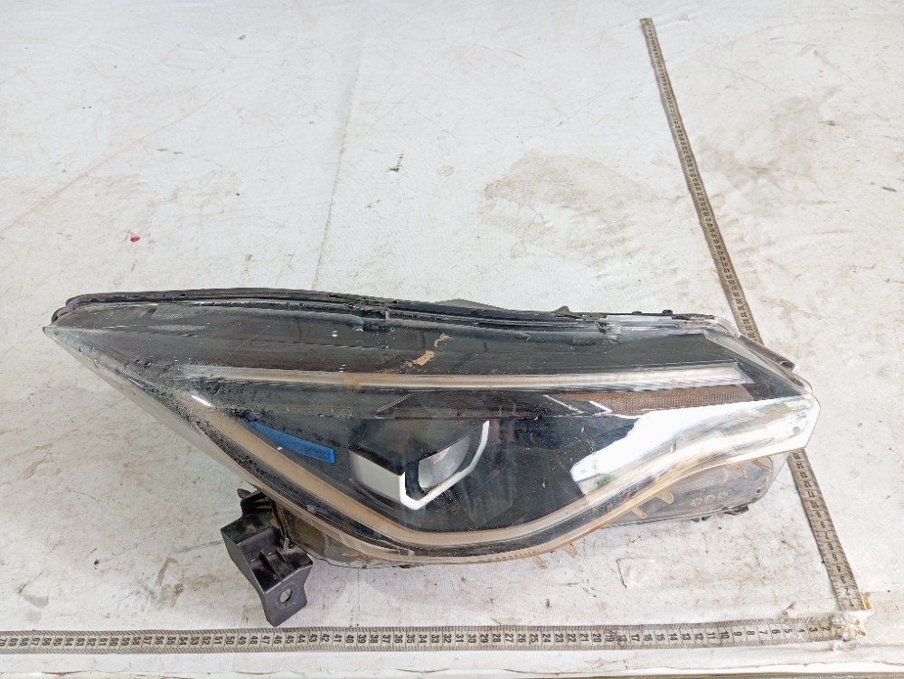 Farol Direito Renault Zoe Neo 2023 V617 Direito/passageiro 9