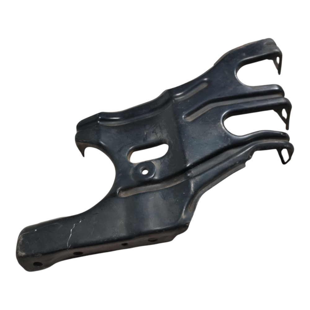 Suporte Painel Frontal Esquerdo Mercedes C180 2002 2007 V661 2