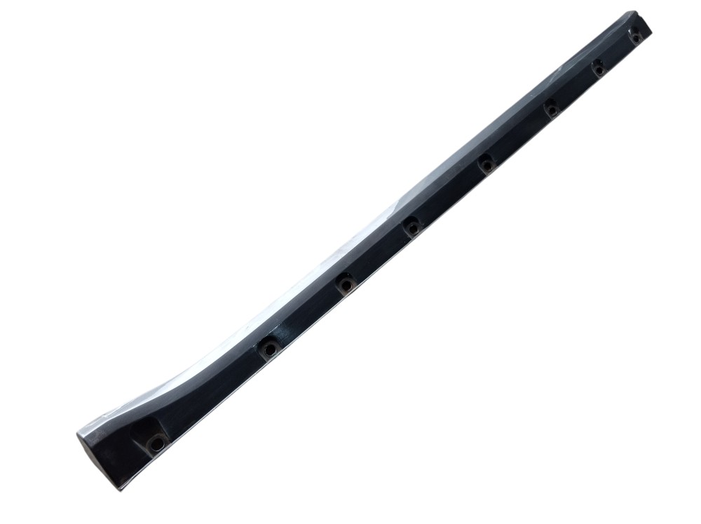 Spoiler Lateral Direito Toyota Prado 3.0 2005 V620 1