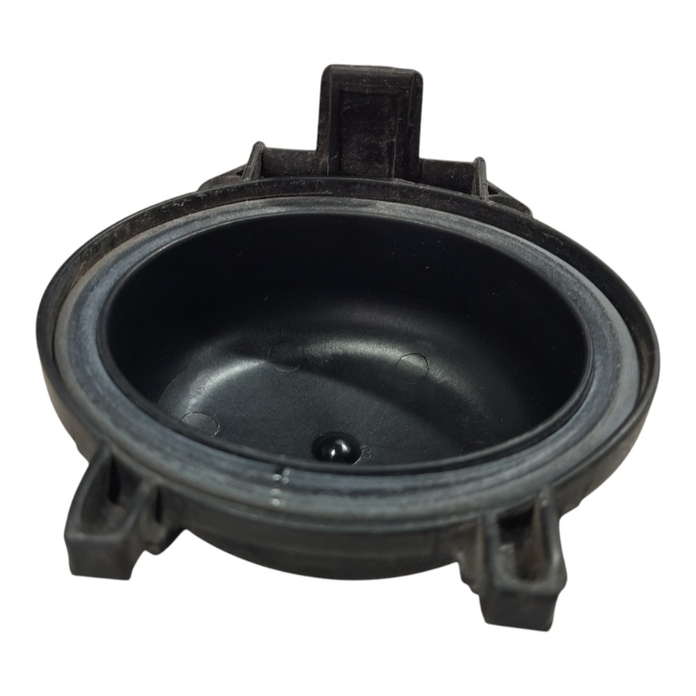 Tampa Farol Mercedes B180 2010 V630 10