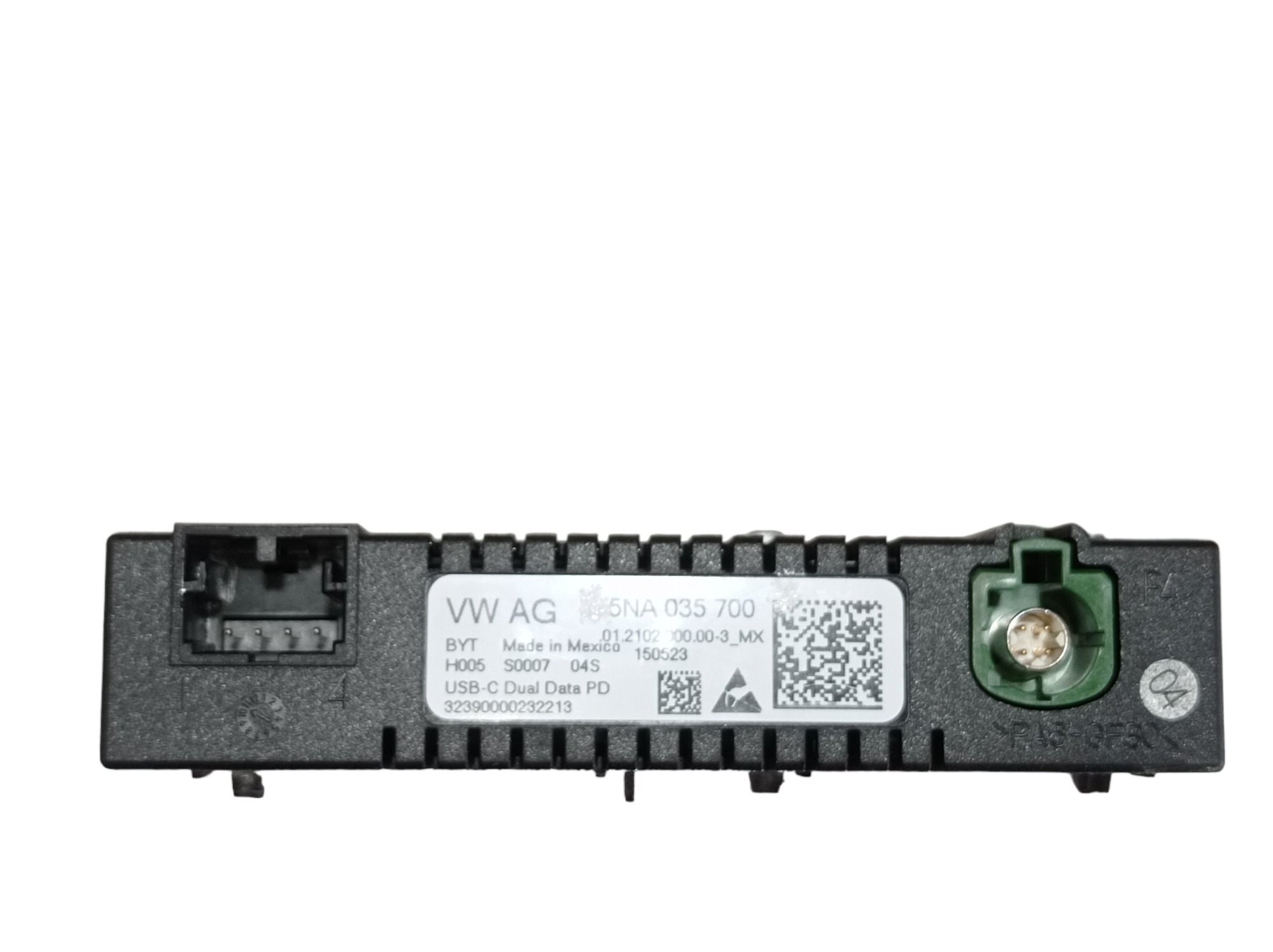 Entrada Usb Vw Taos 2022 2024 V601 4