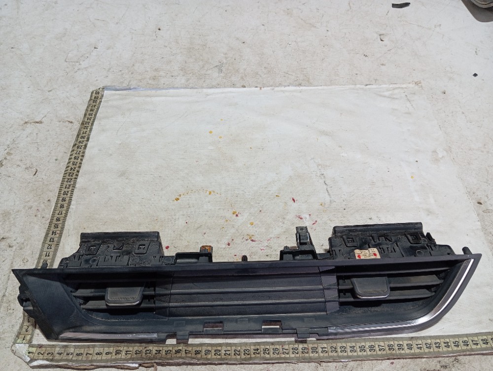 Difusor Ar Central Renault Zoe Neo 2023 V617 10