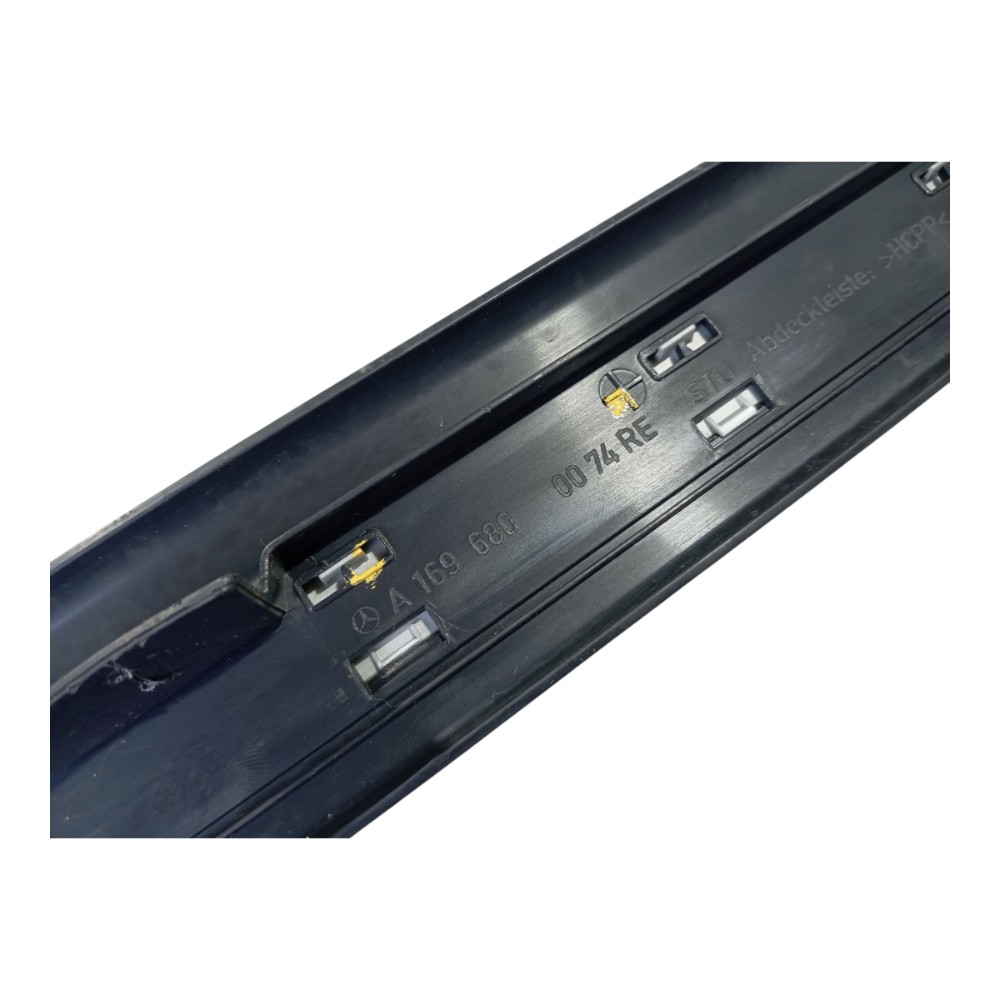 Soleira Dianteira Direita Mercedes B180 2010 V630 1