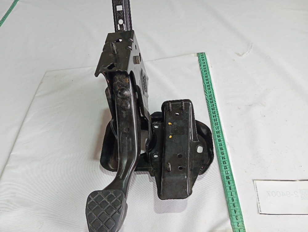Pedal Freio Vw Golf 1.6 Nacional Sportline 2008 V276 8