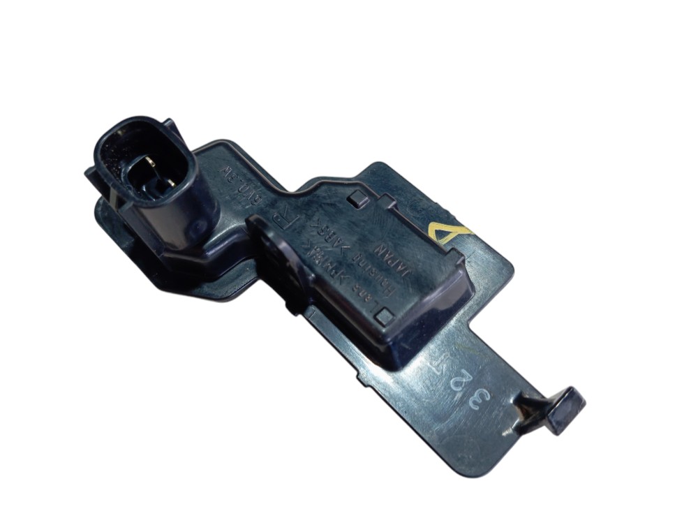 Luz Direita Placa Lexus Rx500hf Sport 2023 V619 3