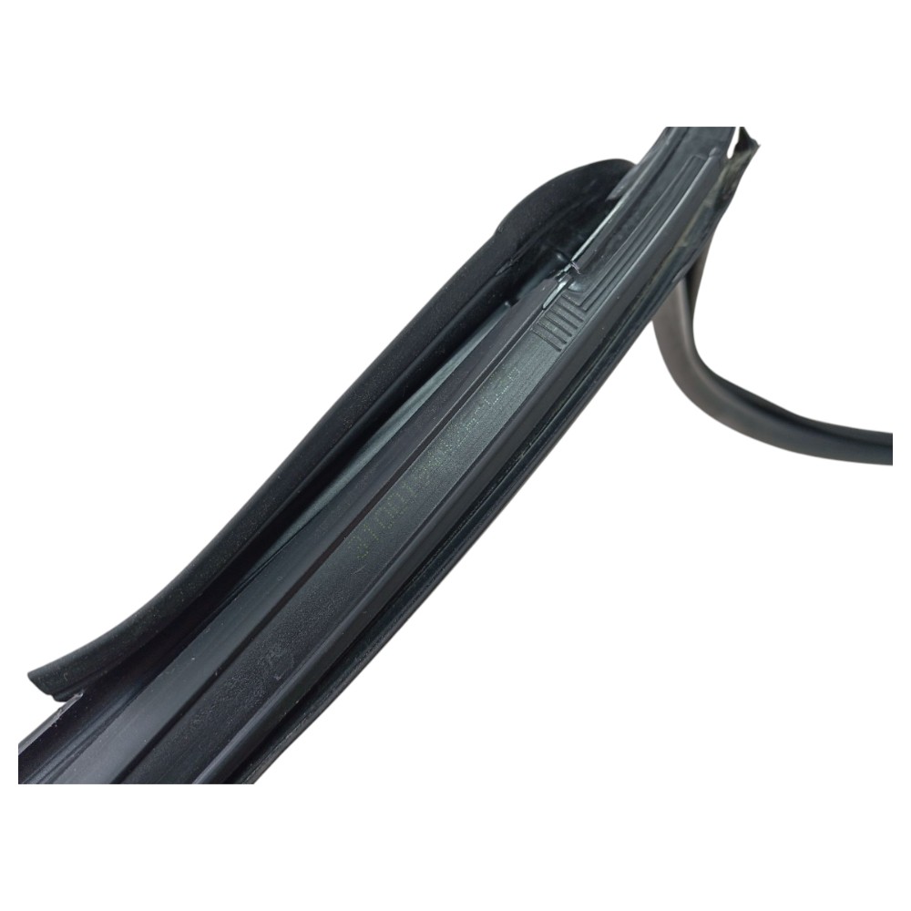 Borracha Porta Traseira Direita Honda Hrv Exl 2023 2025 V644 1