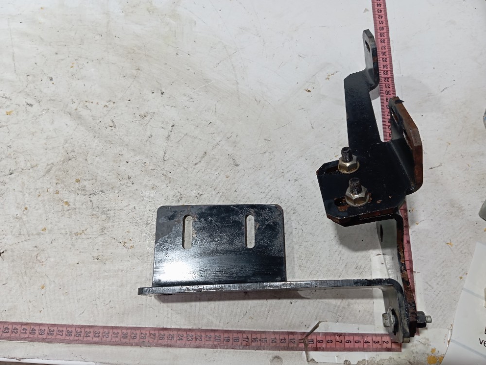 Suporte Direito Parachoque Dianteiro Mitsubishi L200 04 V638 8