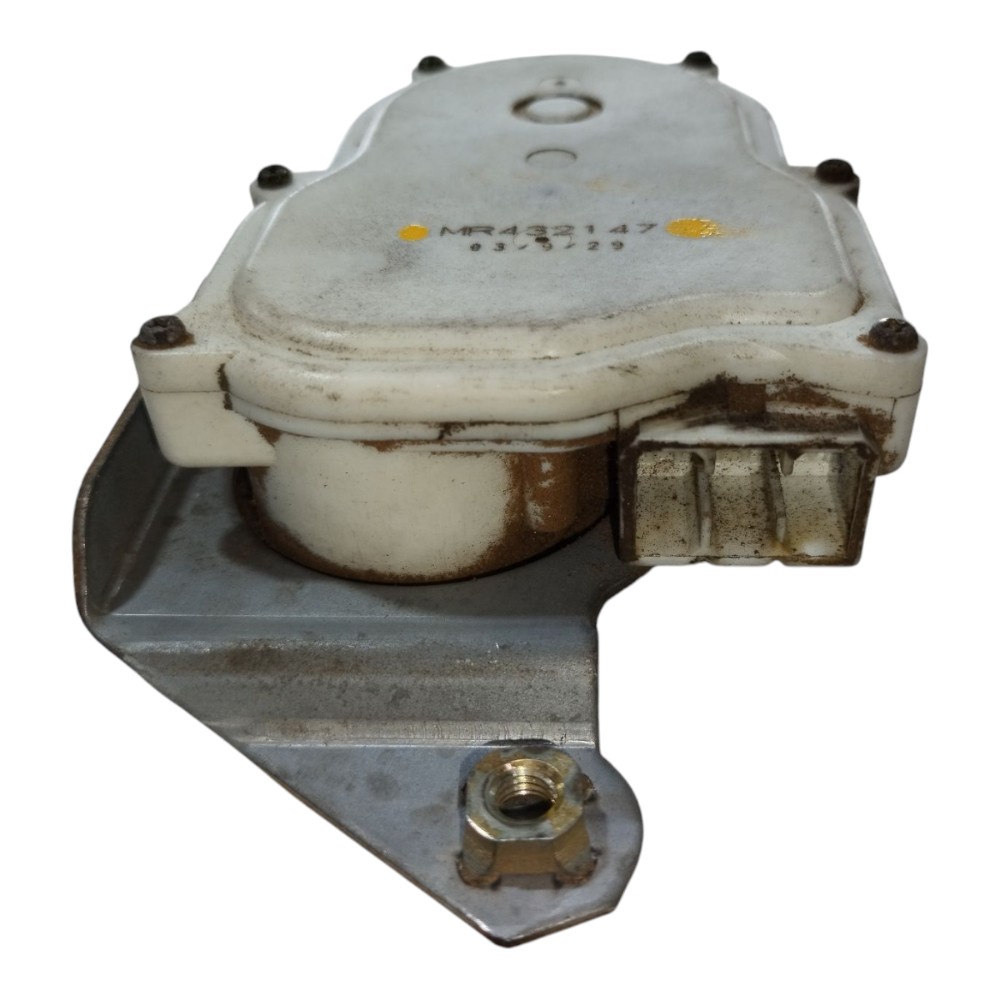 Trava Eletrica Porta Traseira Esq L200 Sport 2004 V638 4