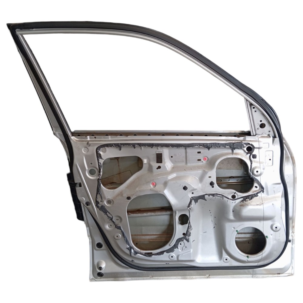 Porta Dianteira Esquerda Suzuki Grand Vitara 2011 A 15 V649 Dianteira