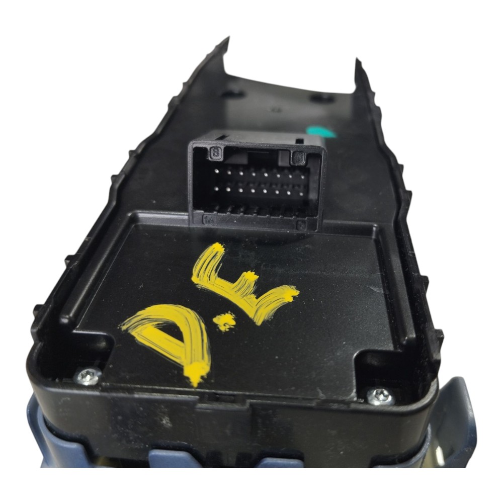 Botão Comando Vidro Diant Esq Byd Dolphin Mini 2024 25 V634 7