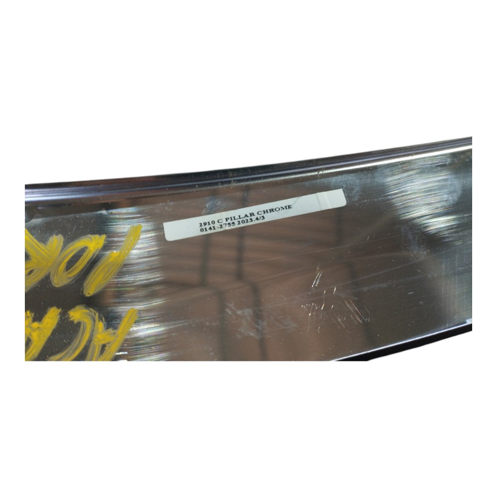 Acabamento Porta Traseira Direita Rampage Rt 2024 V641 4