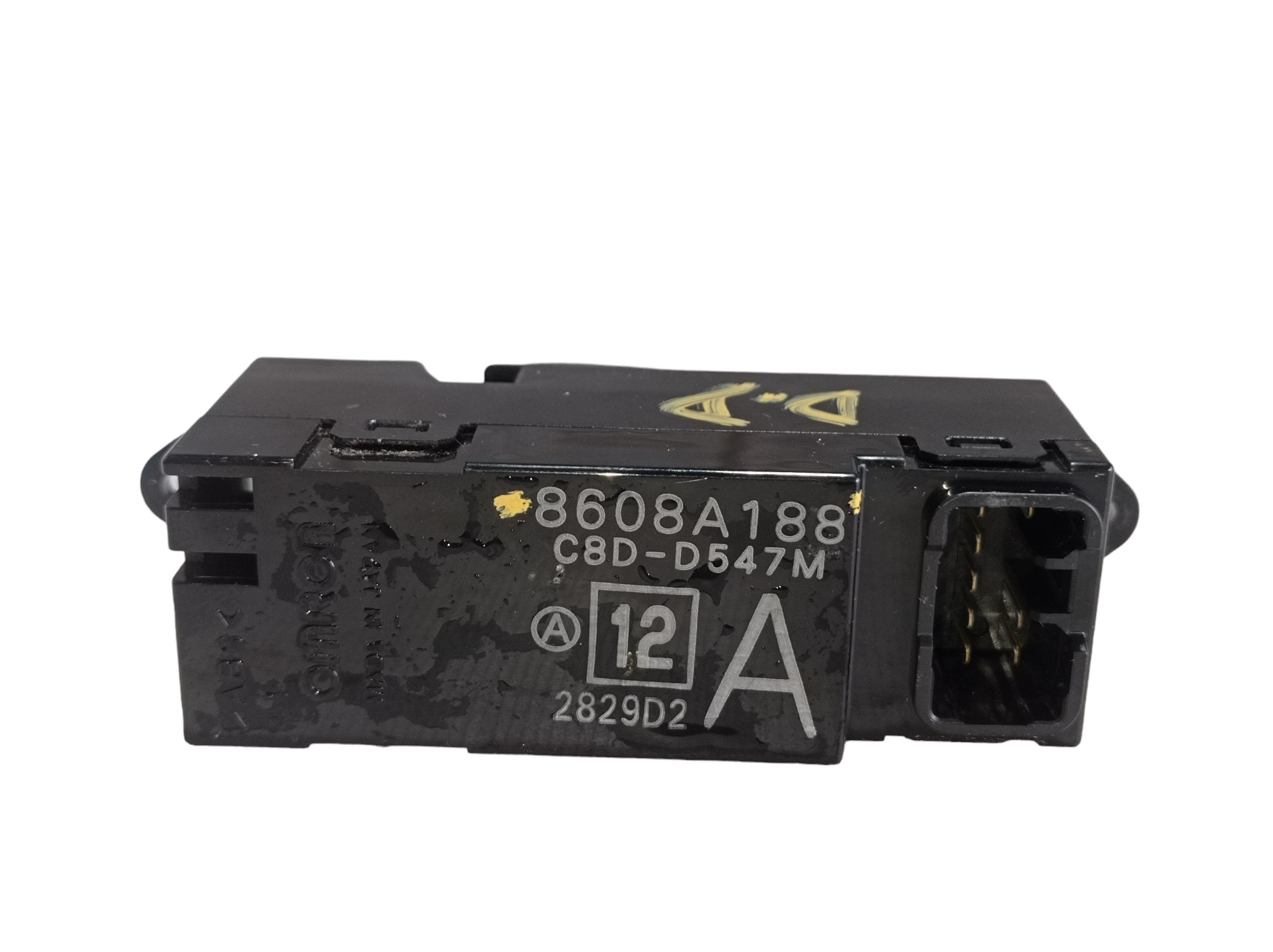 Botao Vidro Dianteiro Direito Mitsubishi Pajero 2020 V599 4