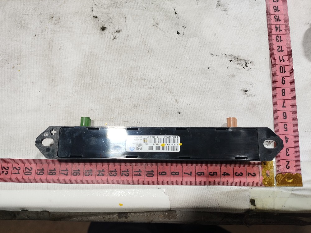 Módulo Antena Keyless Ram Rampage 2023 2025 V659 10