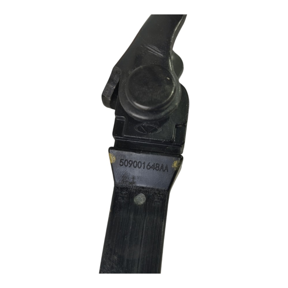 Limitador Porta Dianteira Esquerda Chery Tiggo 5x 2024 V621 3