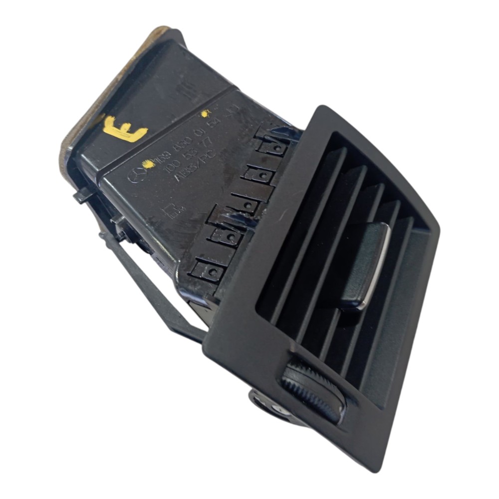 Difusor Ar Esquerdo Mercedes B180 2010 V630 1
