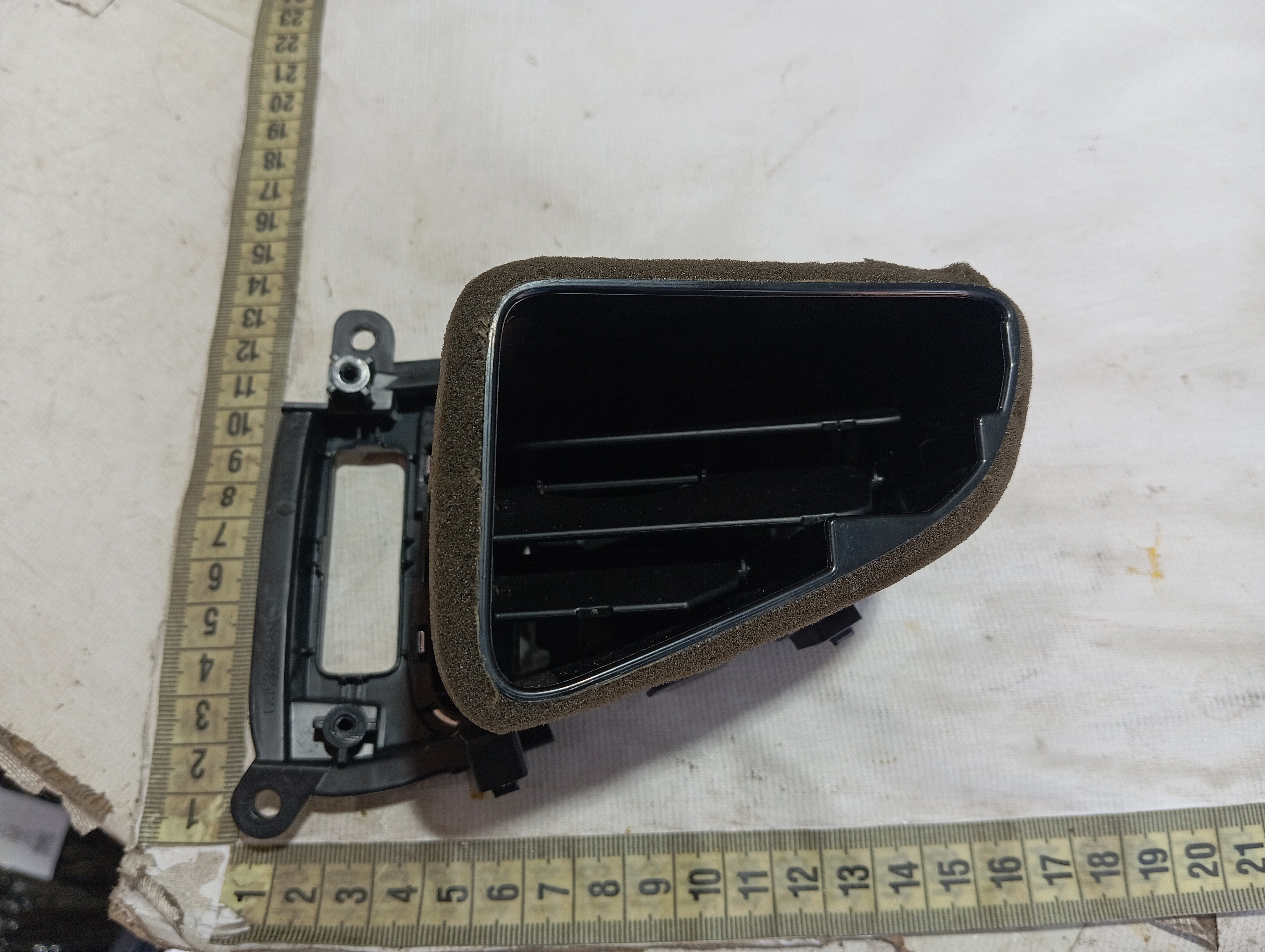 Difusor Esquerdo Central Honda Hrv Touring 2020 2025 V602 7