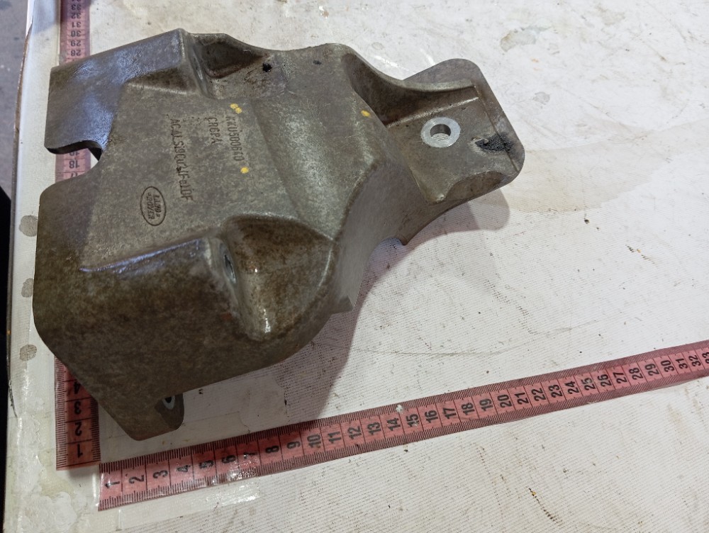 Suporte Esquerdo Motor Land Rover Discovery 3 2007 V635 8