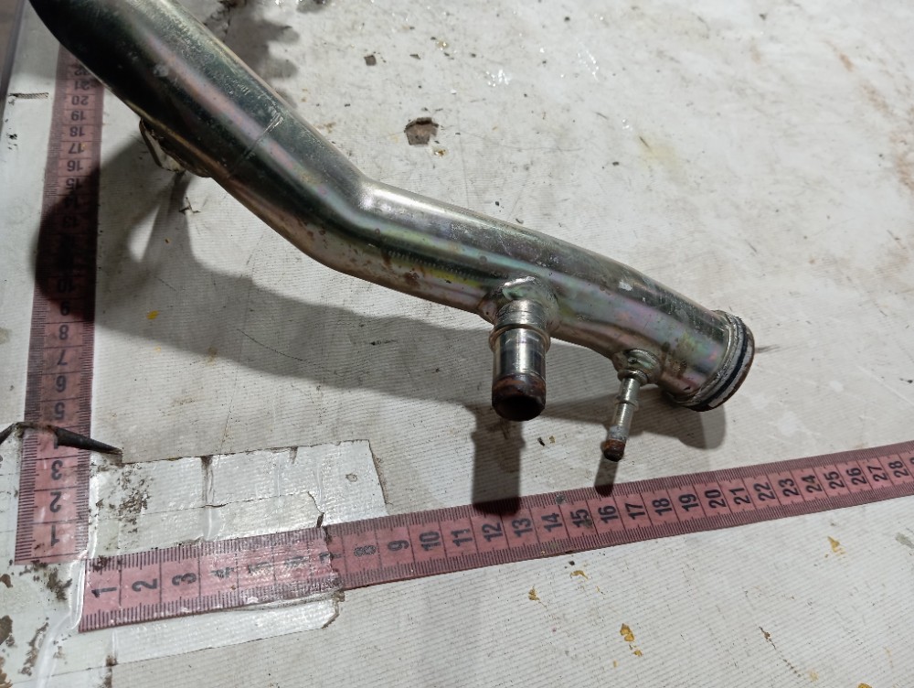 Cano Bomba Água Volvo V40 T3 1.5 2013 2019 V652 8