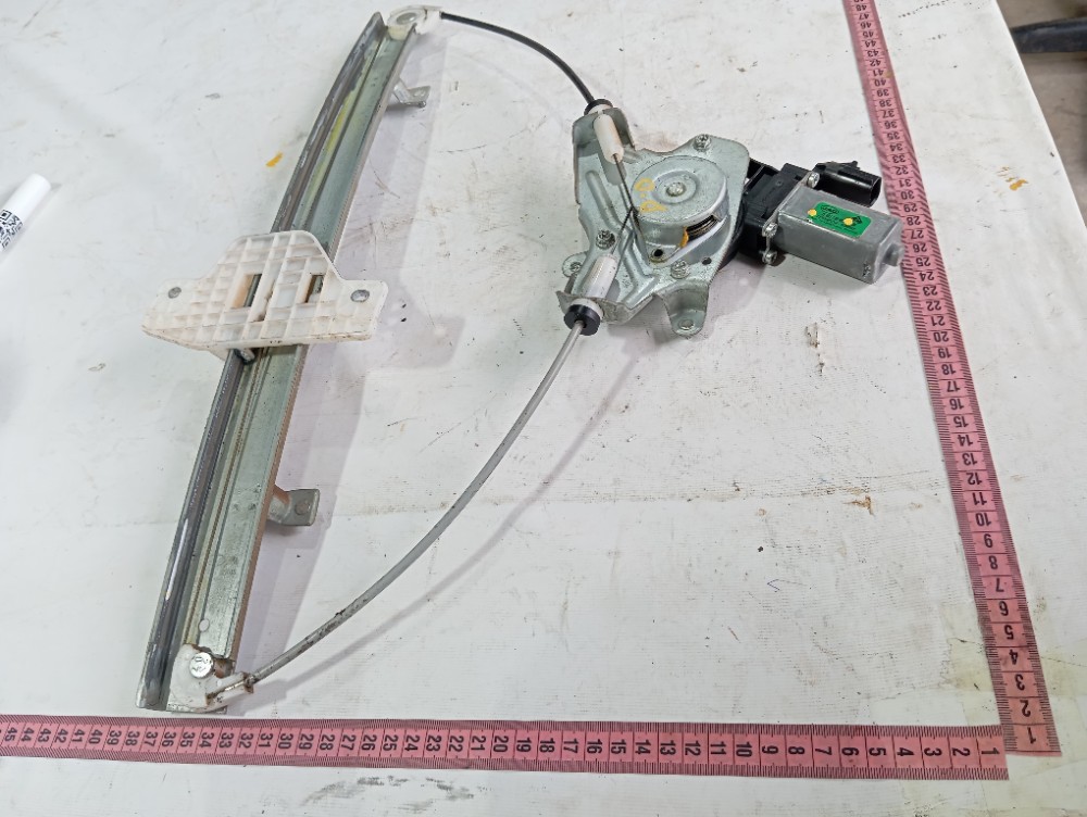 Máquina Vidro Porta Dianteira Direita Jac Ejs1 2023 V616 9
