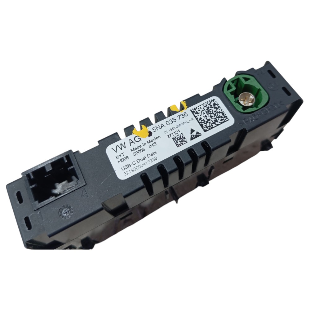 Entrada Usb Vw Taos Highline 2022 2024 V655 2