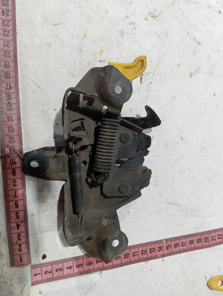 Fechadura Capô Mitsubishi L200 Sport 2004 V638 4