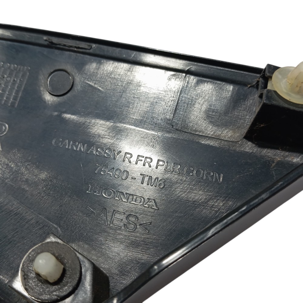 Acabamento externo retrovisor direito Honda City 2012 8