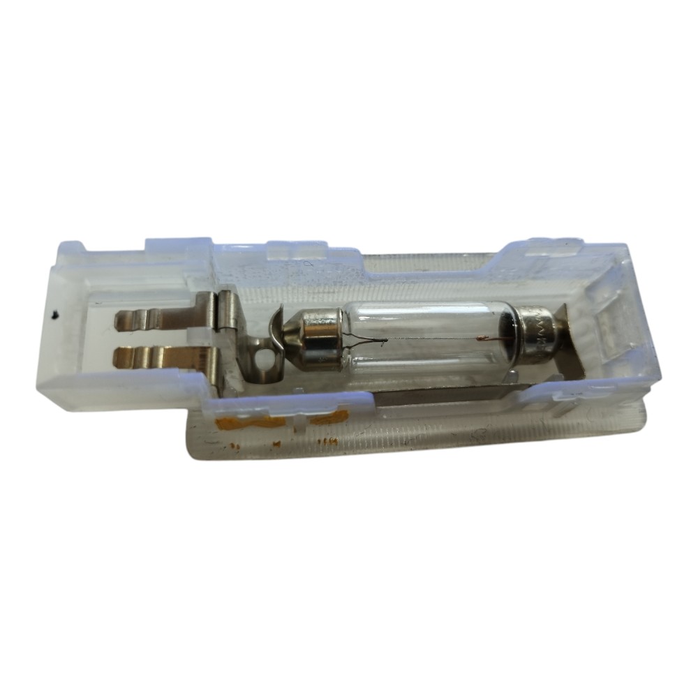 Luz Cortesia Porta Mala Mercedes B180 2010 V630 9