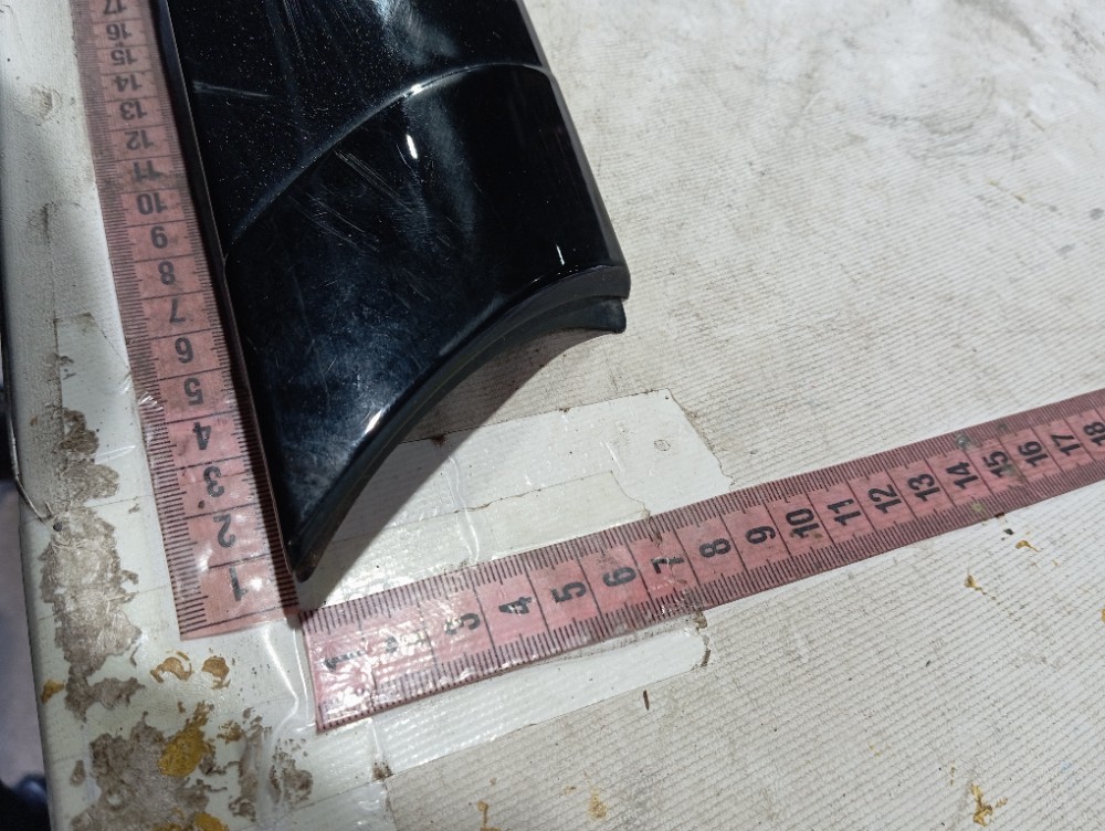 Moldura Porta Esquerda Land Rover Defender 2022 V645 9