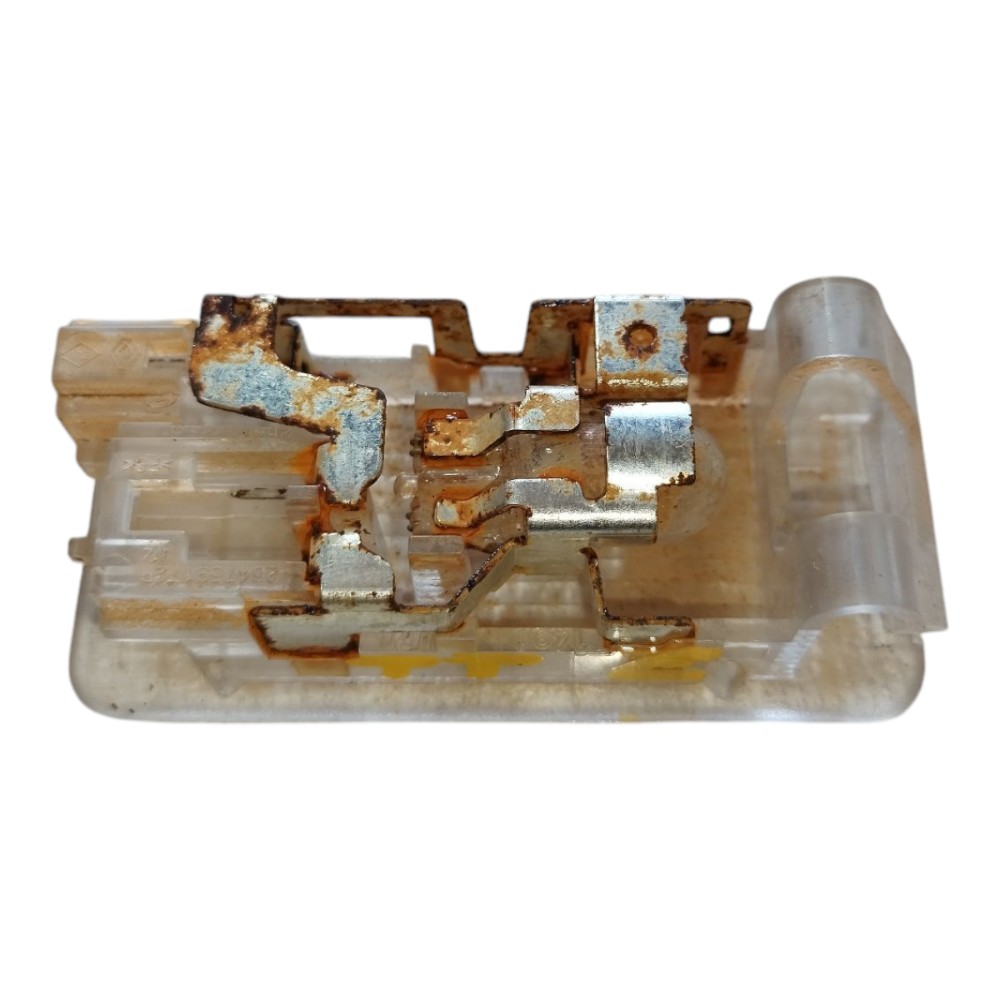 Luz Cortesia Esquerda Tampa Traseira Renault Zoe 2023 V639 7