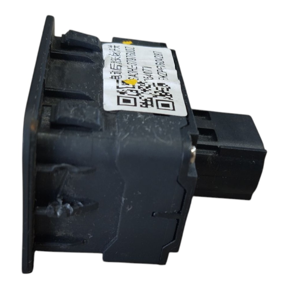 Botão Fechamento Porta Malas Byd Song Plus 2023 2024 25 V642 2